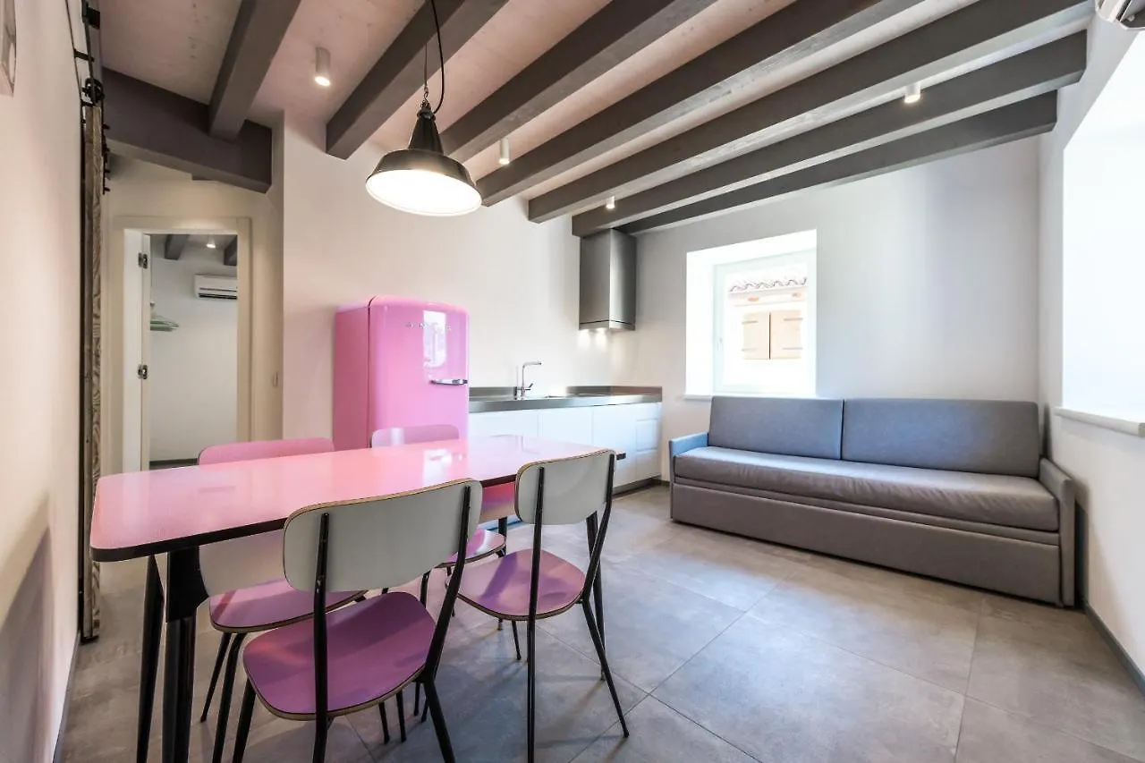 Casa Kaki Apartment Malcesine