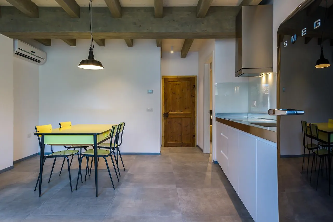 Casa Kaki Apartment Malcesine Italy