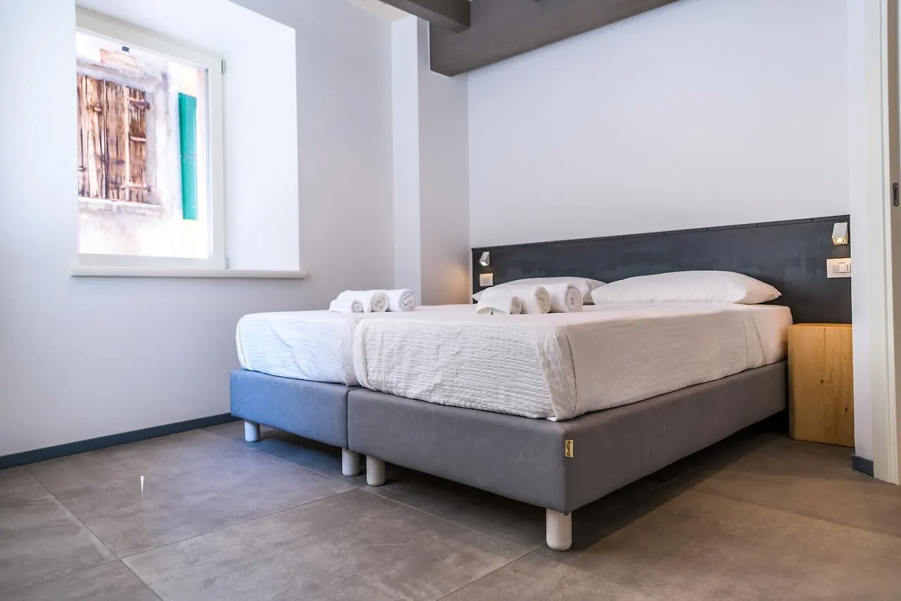 Casa Kaki Apartment Malcesine 0*,  Italy