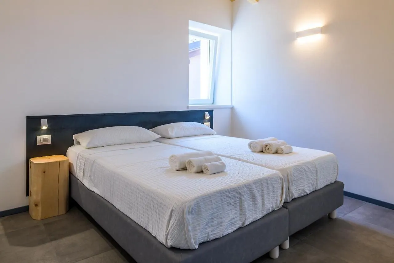 Casa Kaki Apartment Malcesine